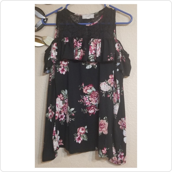 No Comment Tops - 🌈 Long Sleeve Floral Top
